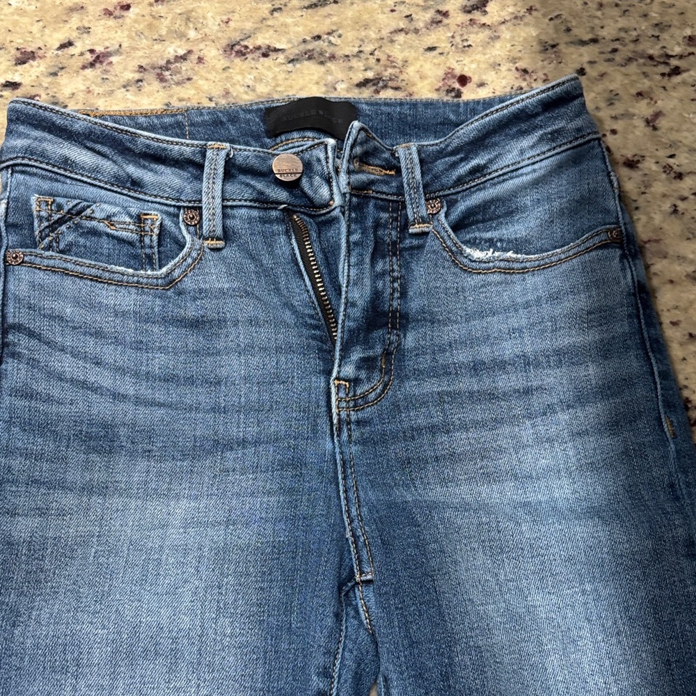 Buckle Black women’s jeans 24x27 ankle skinny fit No 35